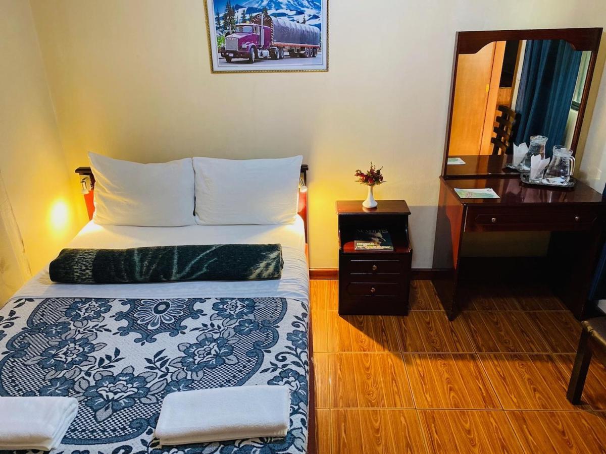 Casa Franciscana Quito Buitenkant foto
