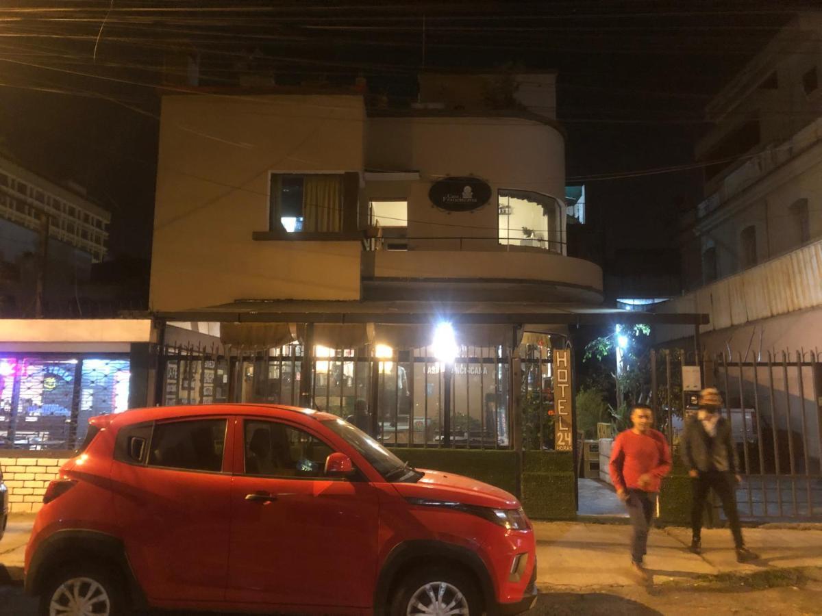 Casa Franciscana Quito Buitenkant foto
