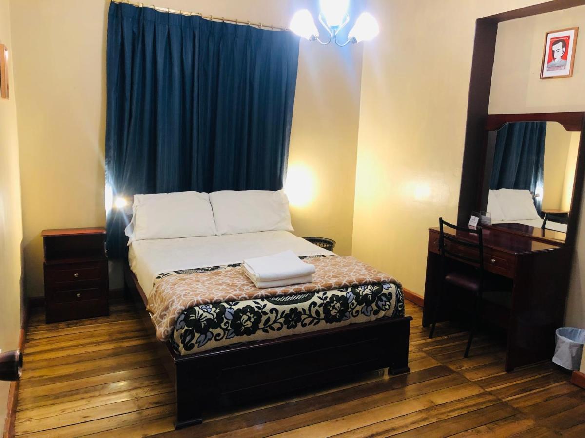 Casa Franciscana Quito Buitenkant foto